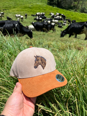 Gorra Caballo Bordada