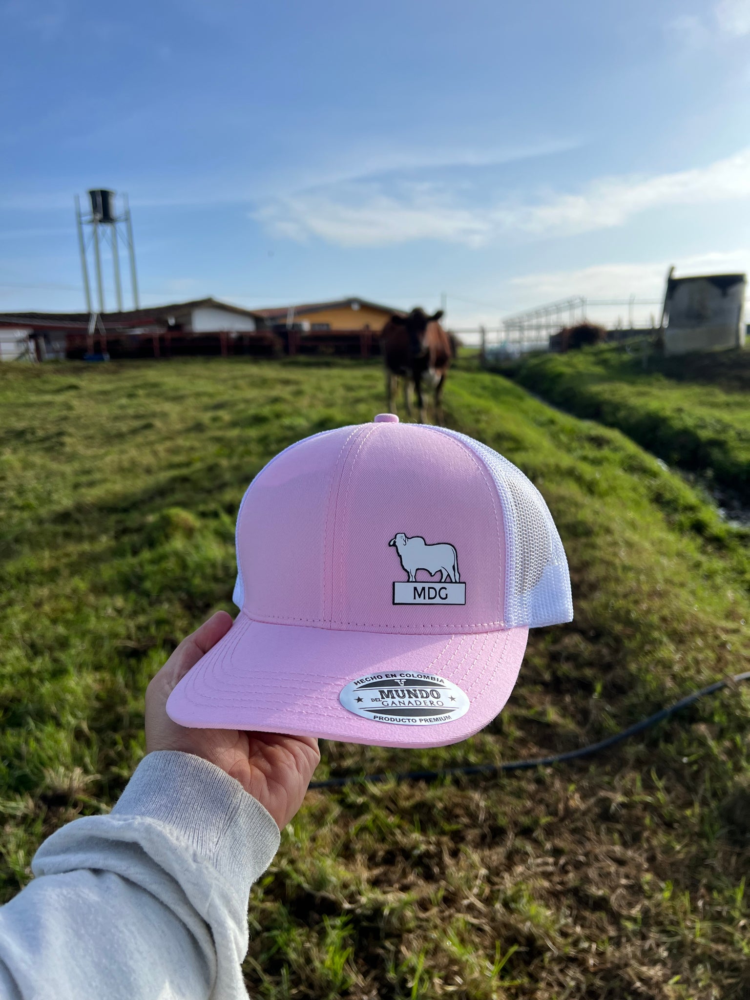 Gorra Brahman Lateral Rosada