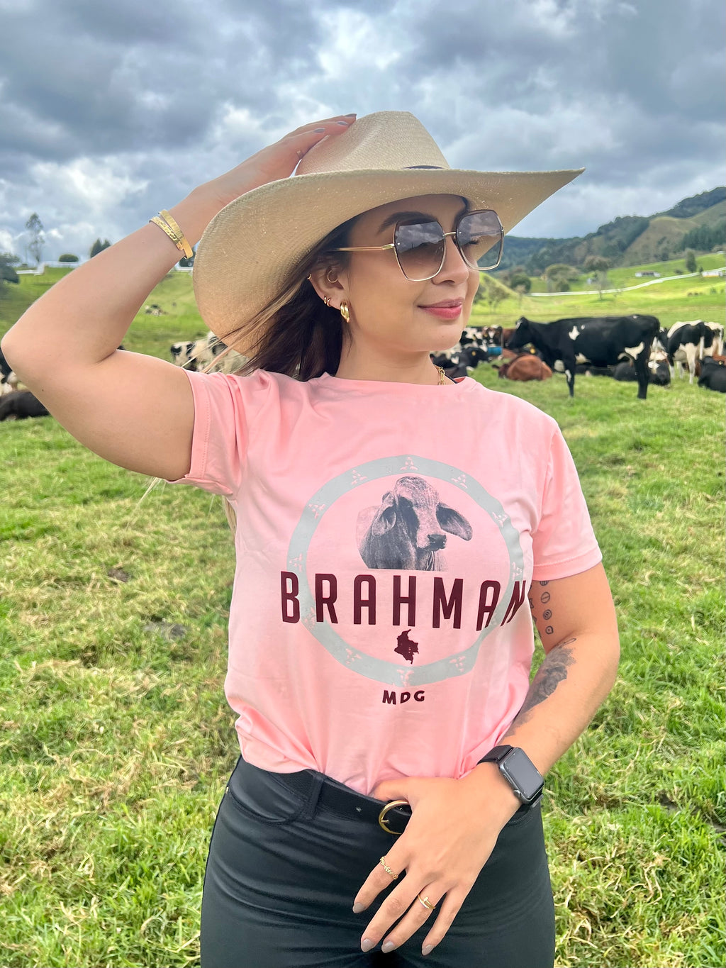 Camiseta Brahman Colombia Rosa 2014