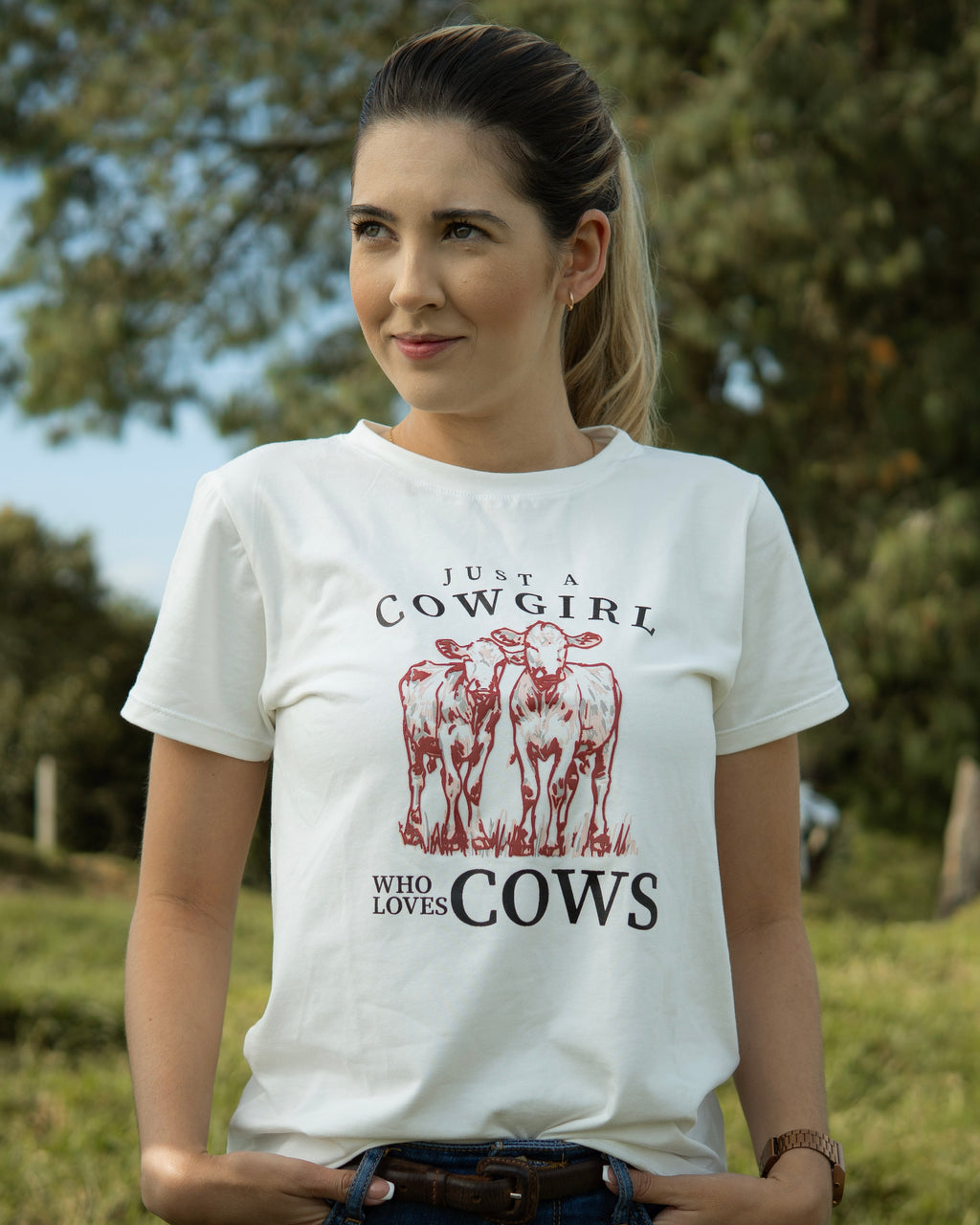 Camiseta Just A Cow Girl Marfil 1080