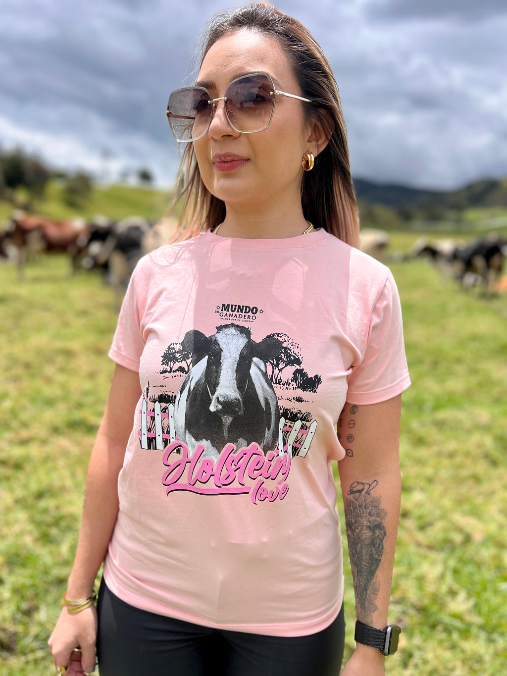 Camiseta Holstein Love Rosada 2001