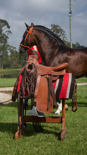 SILLA VAQUERA EN CUERO